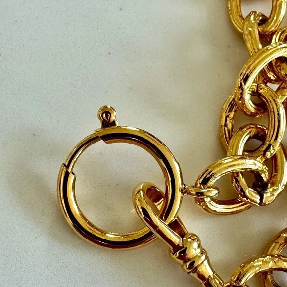 CHANEL Necklace - Picture 7 of 7